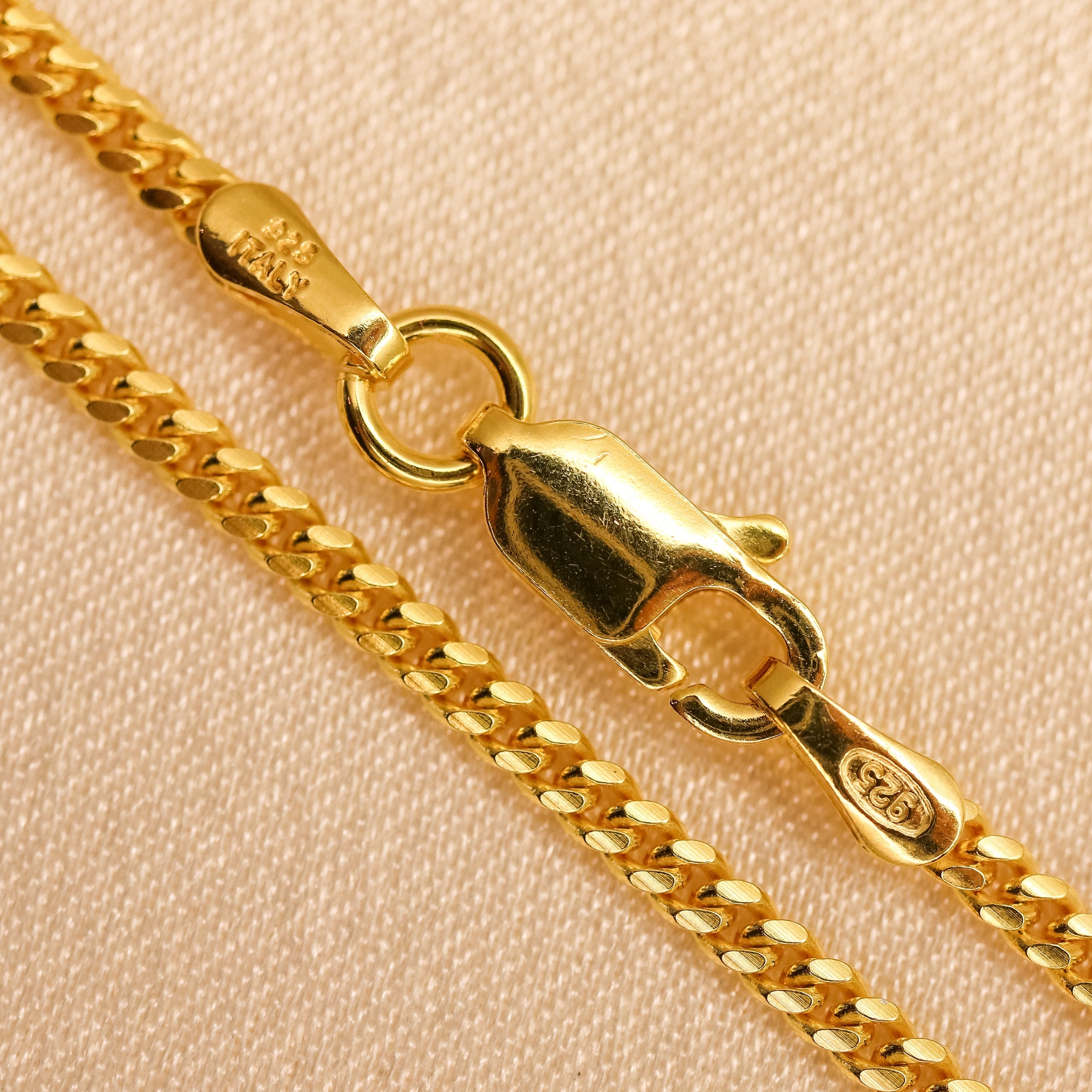 Chains & Hoops – Alchemy by LA
